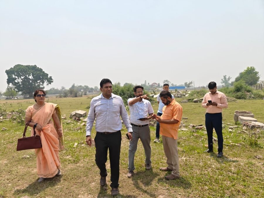 राम नगरी में बनेगा धामी सरकार का ड्रीम प्रोजेक्ट राज्य अतिथि गृह, सचिव राज्य संपत्ति डॉ. आर. राजेश कुमार ने लिया अयोध्या अतिथि गृह निर्माण स्थल का विस्तृत जायजा, अधिकारियों को दिए सख्त निर्देश