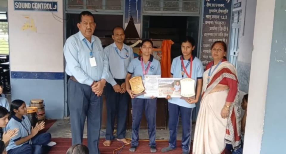 कोटद्वार : मुख्यमंत्री उदयीमान खिलाड़ी योजना में दीपिका ने जनपद में किया टॉप, श्रुति ने जीता कांस्य पदक